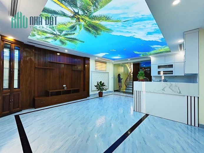 Ô TÔ vào nhà, 7 tầng thang máy nhà Hai Bà TRưng, ở sướng. Diện tích 84m, 7 tầng, mặt tiền 5.6m.