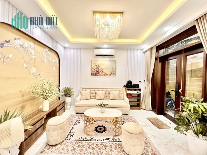 Siêu Phẩm 45m Phố Bạch Mai, HaI bà Trưng, 4 Ngủ, Vài Bước Chân Ra Ô Tô Tránh. Gía Nhỉnh 5 Tỷ