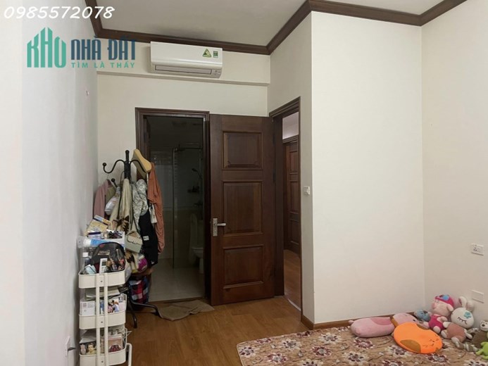 Tòa C Chung cư 789 căn góc 3 phòng ngủ vew thoáng full nội thất đầy đủ vew đẹp sáng