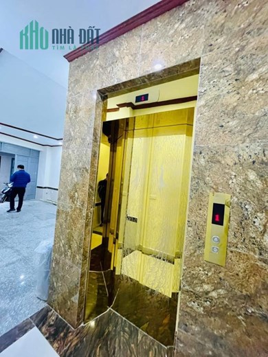 Máy in tiền CCMN Triều Khúc, Thanh Xuân, 50m, 7 tầng, Thang máy. giá 7.3 tỷ . 14 Phòng khép kín.