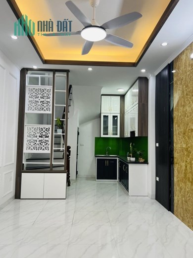 Ngõ SH quay đầu, dài chỉ khoảng 40m, mới ở ngay, Tôn Đức Thắng, Đống Đa
