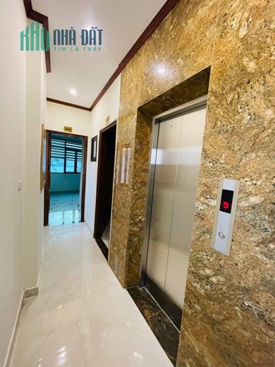 Máy in tiền CCMN Triều Khúc, Thanh Xuân, 50m, 7 tầng, Thang máy. giá 7.3 tỷ . 14 Phòng khép kín.