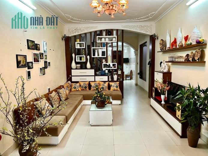 Nhà Phân Lô Cảm Hội, 60m2, 4T, MT 4m, 8.9 tỷ, Ô Tô, Ngõ Thông, 0977097287