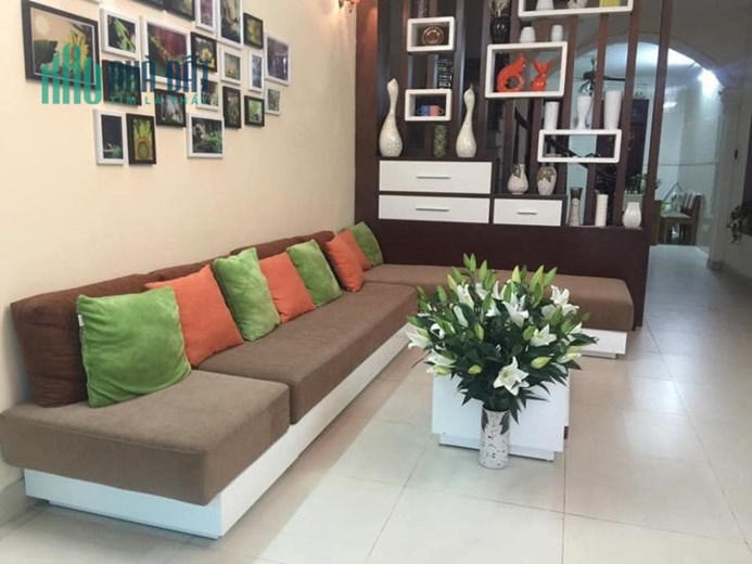 Nhà Phân Lô Cảm Hội, 60m2, 4T, MT 4m, 8.9 tỷ, Ô Tô, Ngõ Thông, 0977097287