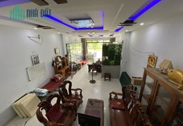 BÁN NHÀ ĐẸP 3T MẶT TIỀN ĐƯỜNG 10.5M HÒA MINH ĐÂT 125M GIÁ RẺ
