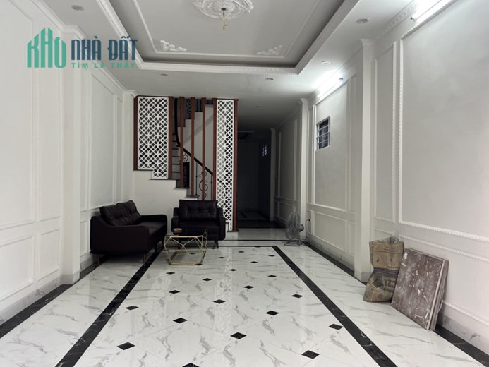 BÁN NHÀ THỊNH LIỆT HOÀNG MAI, 5 TẦNG, THANG MÁY, Ô TÔ VÀO NHÀ, KINH DOANH VĂN PHÒNG, 50M2* HƠN 6 TỶ.