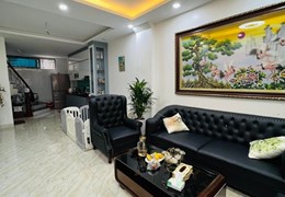 BÁN NHÀ 4 TẦNG. MẶT NGÕ RỘNG NHƯ PHỐ. Ô TÔ ĐÕ NGÁY ĐÊM. THOÁNG TRƯỚC 2 VỈA HỀ. GIÁ 13.6 TỶ