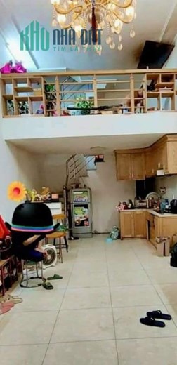 BÁN NHÀ ĐẸP 4 TẦNG DT:32M2 MT:3.95 M 3 PHÒNG NGỦ GIÁ:2.6 TỶ GẦN PHỐ TRẦN HƯNG ĐẠO QUẬN HOÀN KIẾM
