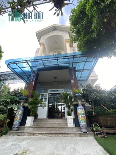NGỘP BANK - BÁN GẤP BIỆT THỰ VƯỜN MẶT TIỀN ĐÀO SƯ TÍCH, GẦN 1600M2 CHỈ 46,5 TRIỆU/M2