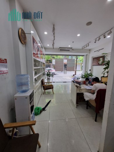 Cho thuê nhà nguyên căn 76m2, 8T, 5m, 80tr, KD, mặt phố Nguyễn Văn Huyên.