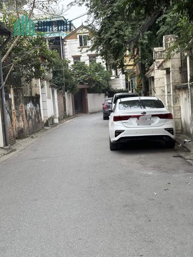 NHÀ SIÊU ĐẸP Ở NGAY - NGUYỄN VĂN LINH, LONG BIÊN - NGÕ NÔNG, Ô TÔ VÀO NHÀ CHỈ 3.8 TỶ