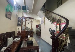 Bán nhà mặt tiền hạ chào 2.5 tỷ, P13, Tân Bình, 54m2, 4 tầng, giá nhỉnh HXH.