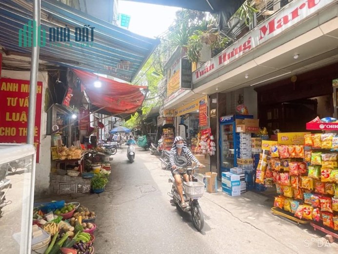 lạc long quân 59,5m 5t 11 tỷ oto vào nhà kinh doanh đỉnh gần hồ tây.