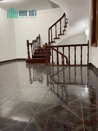 rẻ đẹp phân lô ô tô tránh lạc long  quân cầu giấy 59,5m 5t nhỉnh 10ty.