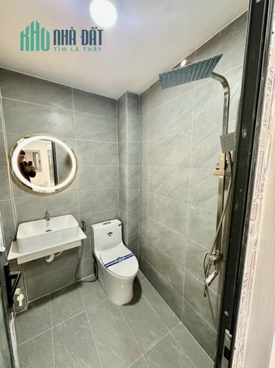 BÁN NHÀ SÁT PHÚ NHUẬN 68M2 HXH NỞ HẬU 6.2M 4 PHÒNG NGỦ SÁT MẶT TIỀN NGUYỄN THÀI SƠN  4.05. TỶ.
