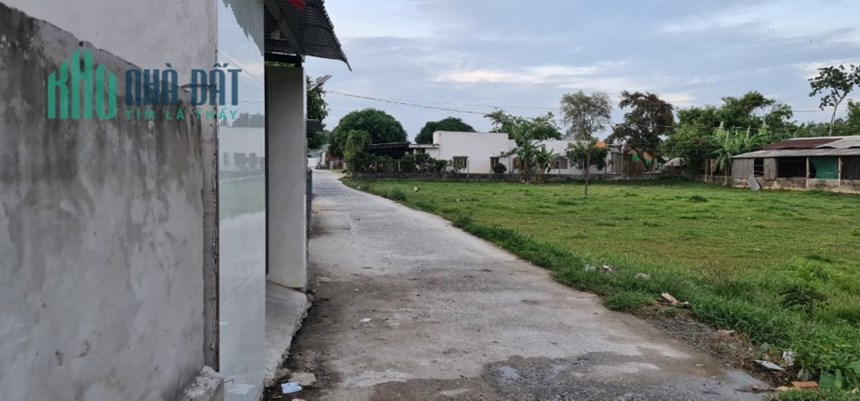 CHÍNH CHỦ CẦN BÁN NHANH Căn Nhà Vị Trí Tại Tỉnh Long An