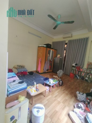 Bán Nhà Thịnh Quang, ngã tư sở, 42m 4T giá 3.8t