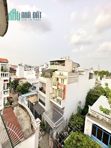 Bán gấp nhà HXH 7 chỗ Lê Quang Định. Sổ vuông A4, nhà chưa qua đầu tư