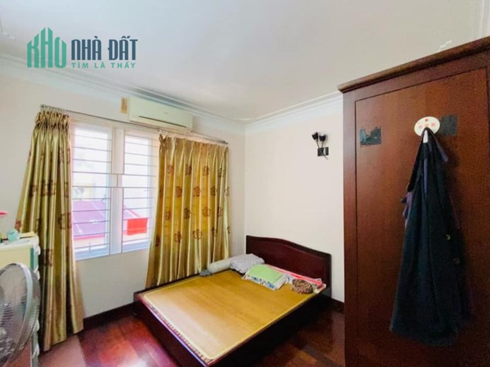 65m 8 Tầng Mặt Tiền 11m Nhỉnh 12 Tỷ Toà Nhà Dòng Tiền 800 Triệu 1 Năm Trung Tâm Cầu Giấy. Lô Góc