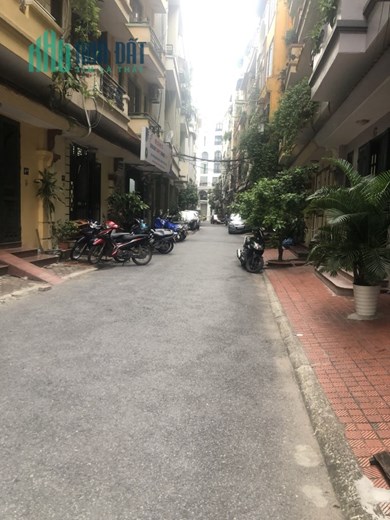 Bán nhà phân lô Vạn Bảo, Ba Đình 70m2 4T MT5. Ô TÔ, HAI MẶT THOÁNG. 0912288365