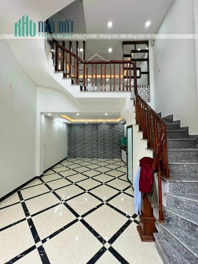 Bán nhà Văn Phú - Xe tải qua nhà - 5 tầng, dt 40m2 - Thiết kế siêu đẹp - Nhà đẹp trong tầm giá.