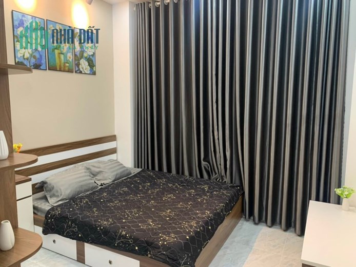 BÁN NHÀ 2 TẦNG MỚI ĐẸP NGANG 5,7X1O NỘI THẤT CAO CẤP NGAY VƯỜN LÀI QUẬN 12