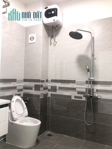 Bán nhà Thạch Bàn, Ô tô, Gần phố, Thang máy, 50 m2, giá chỉ 5 tỷ.