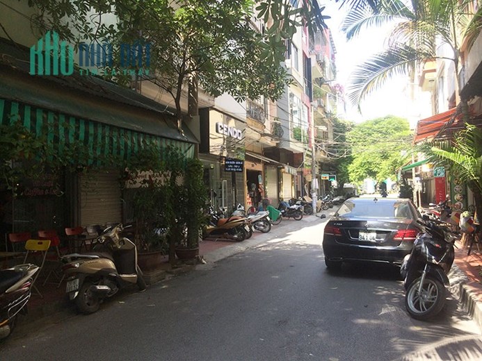 Bán nhà Quan Nhân 5 tầng 45m² Vỉa Hè  Ô TÔ, Kinh Doanh, ở luôn, giá 6,5 tỷ