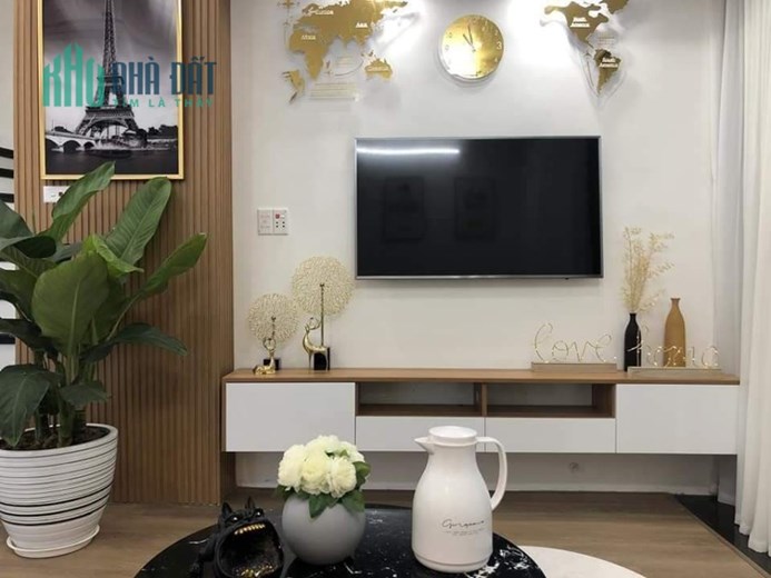Bán nhà 135m2 phố Âu Cơ, Tây Hồ Gara Ô tô thông Kinh doanh siêu tốt 17.2 Tỷ