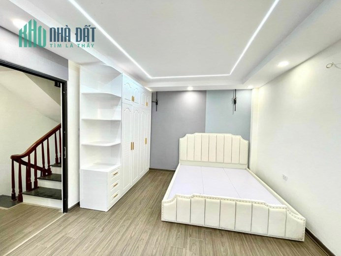 Nhà đẹp, Trần Phú Hà Đông, 35m, ô tô đỗ cách nhà 70m, giá nhỉnh 3 tỷ