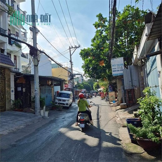 Nhà giá rẻ Huỳnh Văn Nghệ, Phường 15, Tân Bình – HXH, 78m2, 3 tầng, chỉ 6.2 tỷ.