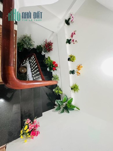 BÁN NHÀ MẶT NGÕ HOÀNG NGÂN, KD NHỎ, 44M 5.9 TỶ