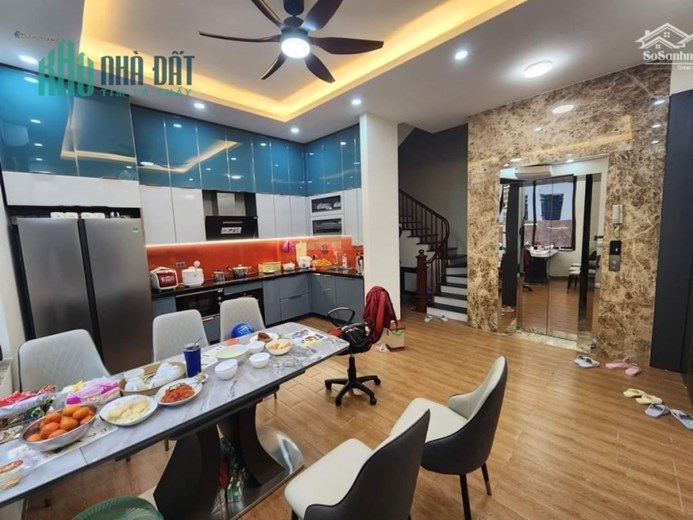 Bán Gấp Nhà 6 Tầng Thang Máy, Xây Mới, Phố Vĩnh Phúc, Ba Đình,Diện Tích100M, Giá Bán Hơn 20 Tỷ, Ô