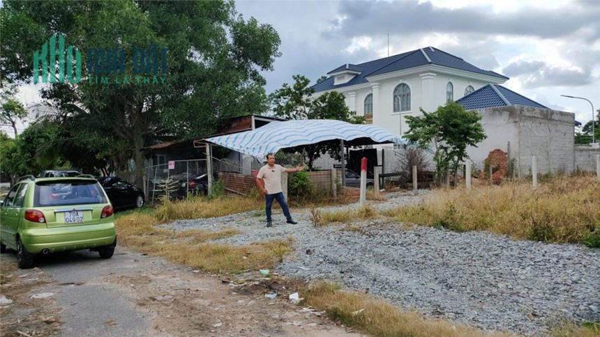 Siêu Phẩm Đất Thổ Cư, Diện Tích Lớn, Hướng Đông Tây