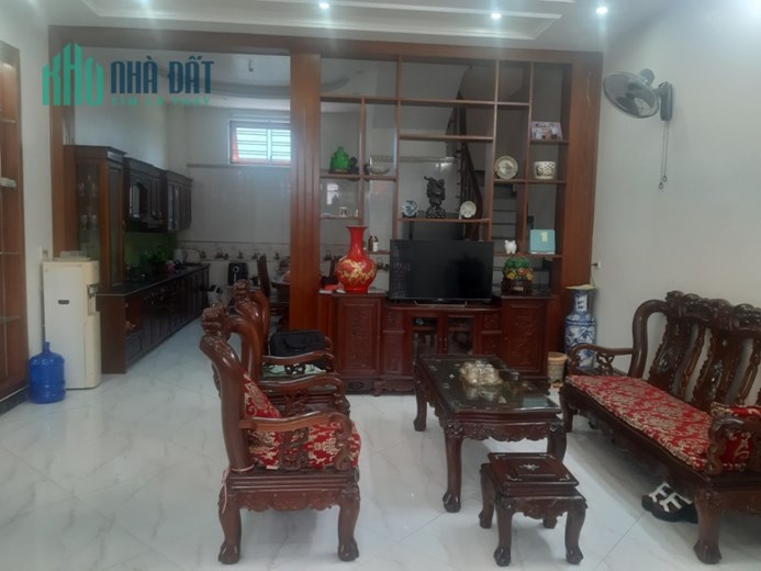 Chính Chủ cần bán nhanh  căn nhà Mặt Đường Đông Mạc - Phường Lộc Hạ - Thành phố Nam Định - Nam Định