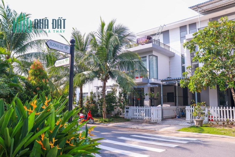 Chủ nhà Cần bán căn góc biệt thự Bella Villa, Đức Hoà, Long An 168,9m2.