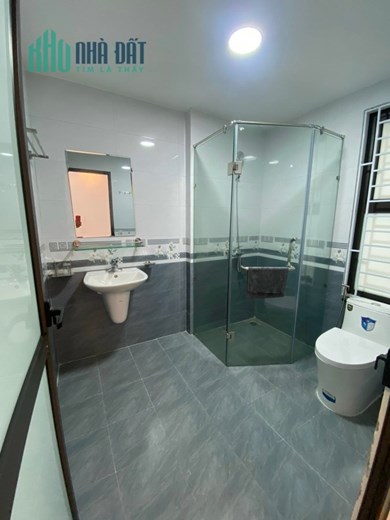 Cho thuê nhà nguyên căn, HGĐ, 30m2, 5T, 3N, 4m, 9Tr, full nội thất, An Dương.