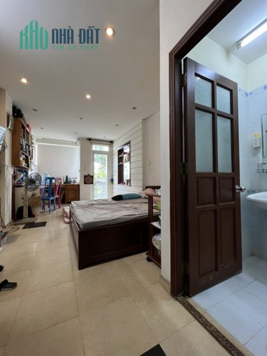 NHÀ MTKD QUẬN TÂN PHÚ 60M2 4TẦNG