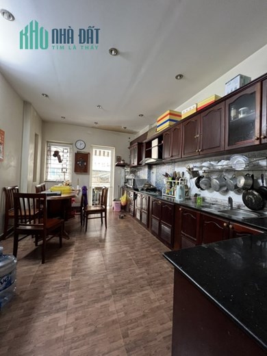 NHÀ MTKD QUẬN TÂN PHÚ 60M2 4TẦNG