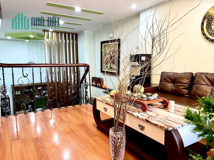 Bán nhà Xuân Đỉnh 45m2, 5T, mt4.1m, 5.6 tỷ, Bắc Từ Liêm.