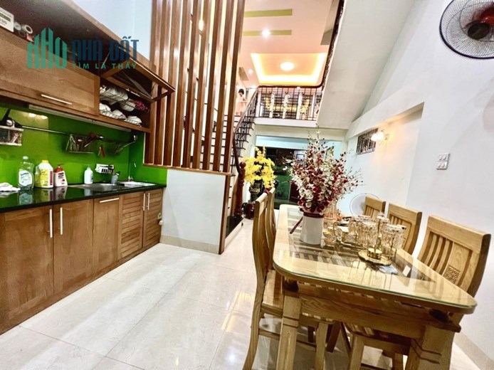 Bán nhà Xuân Đỉnh 45m2, 5T, mt4.1m, 5.6 tỷ, Bắc Từ Liêm.