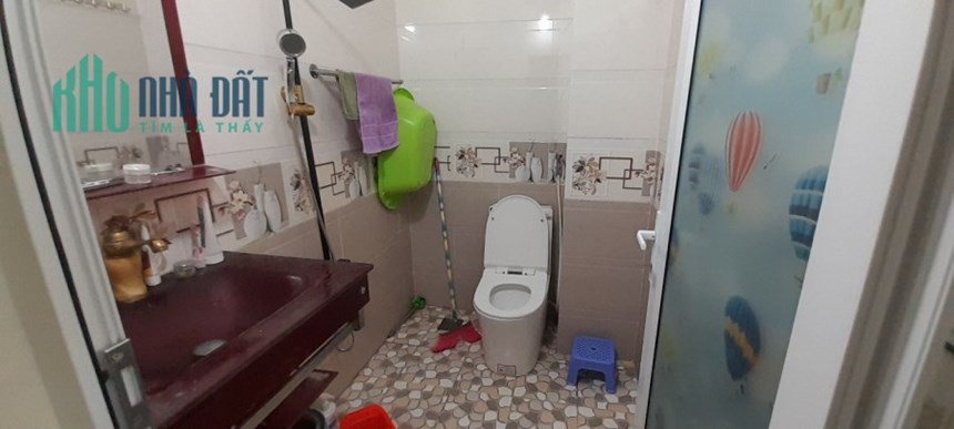 Gđ về bắc sống ko còn nhu cầu sử dung cần cho thuê nhà nguyên căn 1 trệt 2 lầu