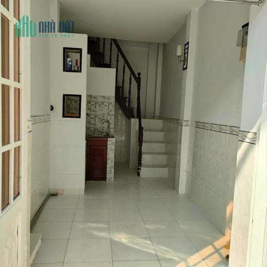 NHÀ NHỎ CỰC HIẾM 1 TRỆT 1 LẦU 1 TỶ 6 ĐƯỜNG NGUYỄN VĂN LƯỢNG, SỔ HỒNG RIÊNG
