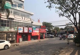 Căn góc cho thuê D1 và Ung văn khiêm, Bình thạnh. MB 2mt Agribank