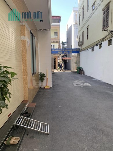 Chính chủ bán nhà đẹp 4 tầng khu Quán Nam đường Hoàng Ngọc Phách, diện tích 50m2, hướng Tây Tứ