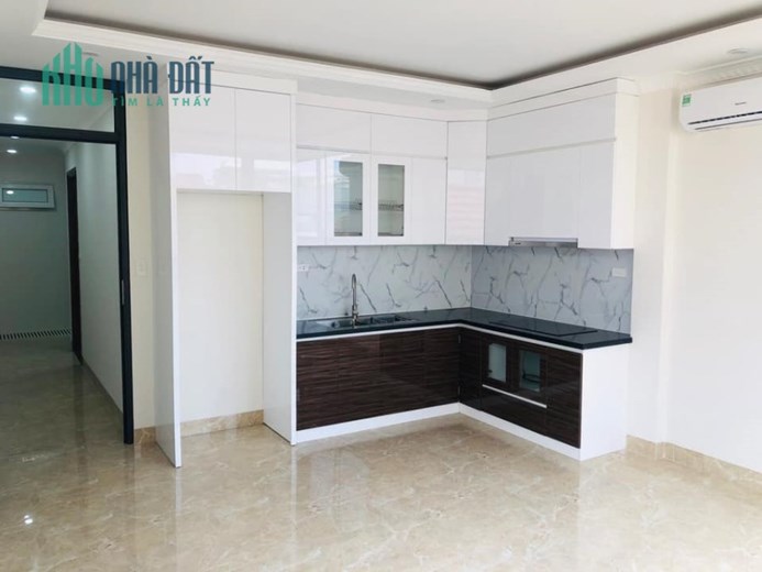 Bán nhà phố Thái Hà, Đống Đa 76m, mt 5m. Giá: 24.4 tỷ