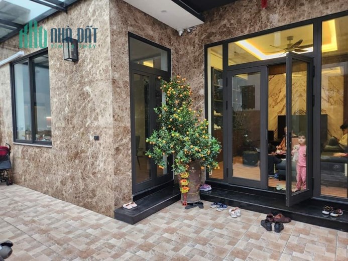 BIỆT THỰ LÔ GÓC BA ĐÌNH NHÀ MỚI 6 TẦNG TM 3 THOÁNG OTO TRÁNH NGÕ THÔNG 100M MT18M 26.9 TỶ