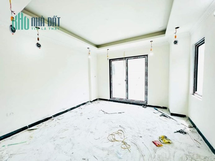 BÁN NHÀ TÂN MAI, TRƯƠNG ĐỊNH 42M 5 TẦNG. NHÀ  CHỦ XÂY KIÊN CỐ, NỞ HẬU. SĐCC - CHỈ 3.9x Tỷ