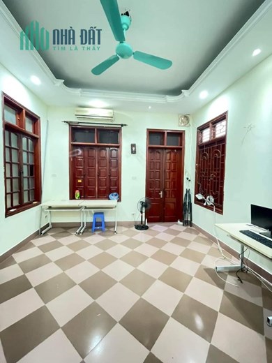 BÁN NHÀ LÊ DUẨN-LÔ GÓC-3 BƯỚC RA PHỐ