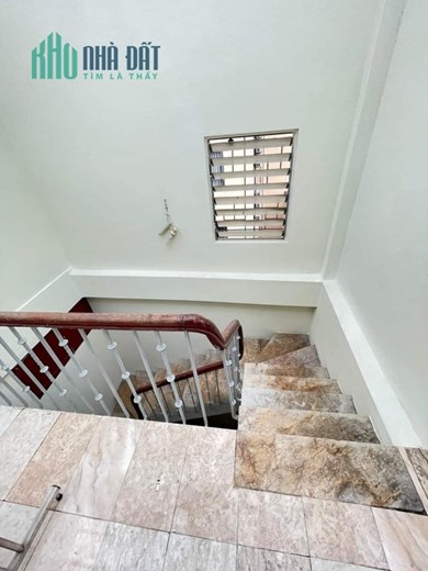 BÁN NHÀ LÊ DUẨN-LÔ GÓC-3 BƯỚC RA PHỐ